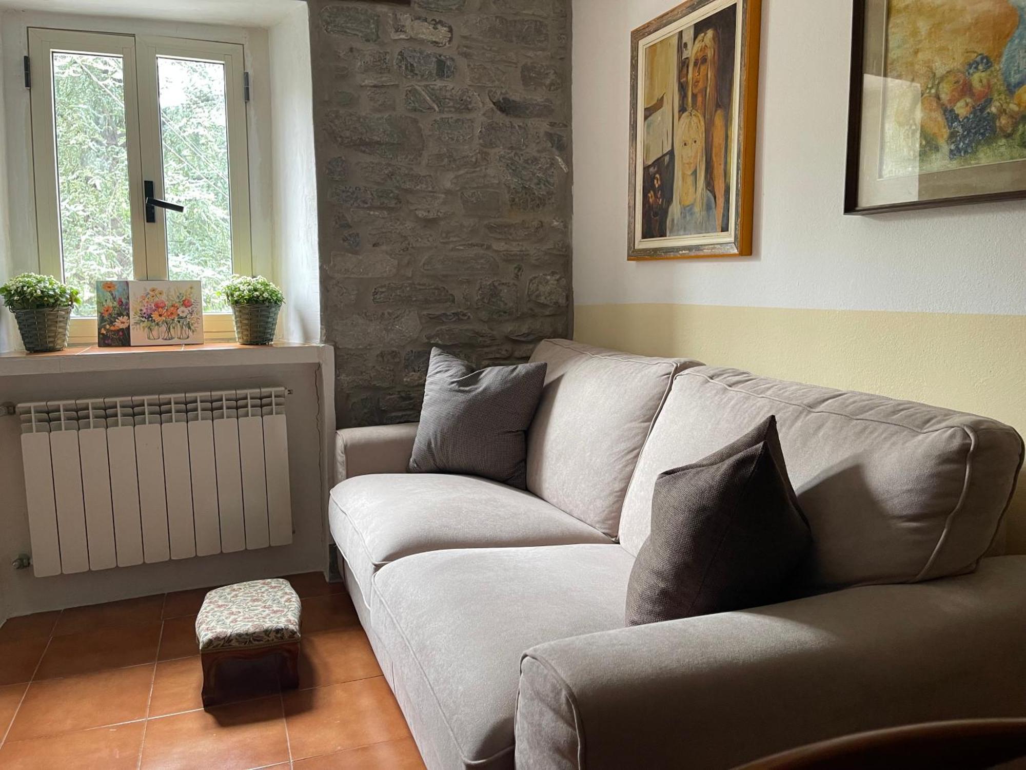 Val Di Sasso - Casa Sul Fiume Apartment